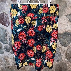 LuLaRoe, pencil skirt